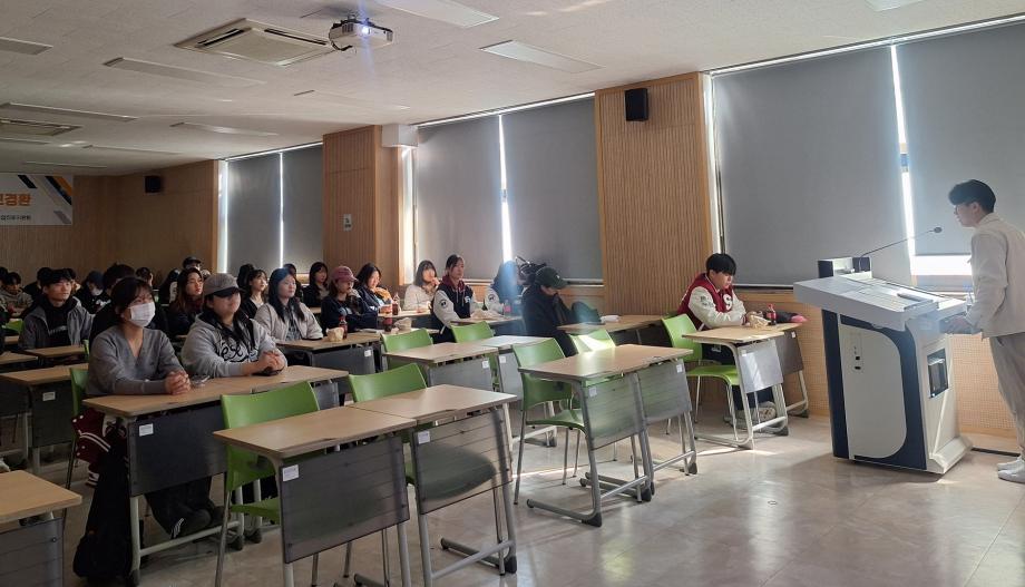 식품영양학과, 졸업생 초청 취업특강 &#39;선배님 뭐하세요&#39; 진행 5